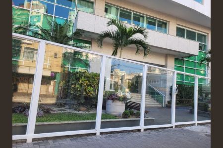 Apartamento à venda com 111m², 2 quartos e 1 vagaFachada