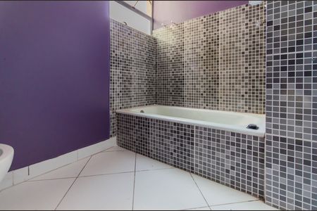 Banheiro de apartamento à venda com 3 quartos, 112m² em Cambuci, São Paulo
