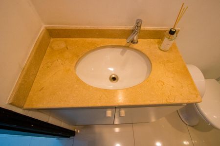 Casa para alugar com 135m², 4 quartos e 1 vagaBanheiro