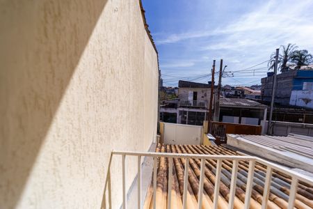Casa à venda com 75m², 2 quartos e 2 vagas Casa à venda com 75m², 2 quartos e 2 vagasVaranda