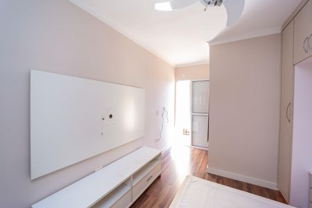 Casa à venda com 75m², 2 quartos e 2 vagas Casa à venda com 75m², 2 quartos e 2 vagasQuarto 1