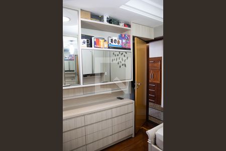 Apartamento para alugar com 100m², 3 quartos e 1 vagaQuarto 01