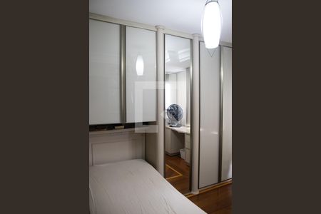 Apartamento para alugar com 100m², 3 quartos e 1 vagaQuarto 01