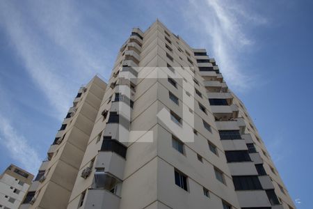 Apartamento para alugar com 100m², 3 quartos e 1 vagaFachada