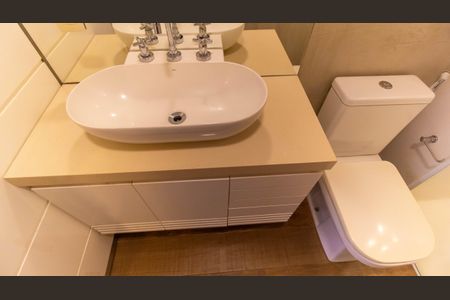 Apartamento à venda com 100m², 1 quarto e 2 vagasBanheiro Social