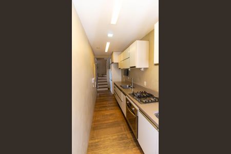 Apartamento à venda com 100m², 1 quarto e 2 vagasCozinha