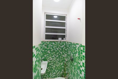 Apartamento à venda com 70m², 2 quartos e sem vagaBanheiro de Serviço