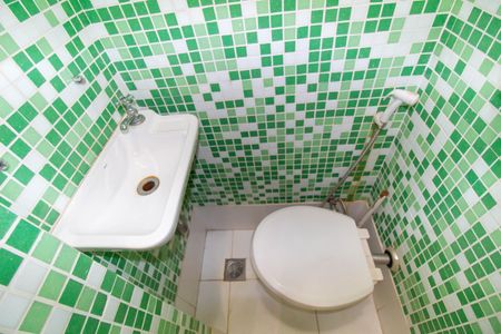 Apartamento à venda com 70m², 2 quartos e sem vagaBanheiro de Serviço