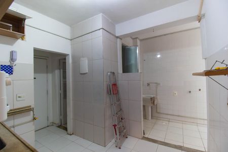 Apartamento à venda com 70m², 2 quartos e sem vagaCozinha