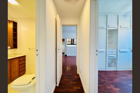 Apartamento para alugar com 92m², 2 quartos e 1 vagaCorredor