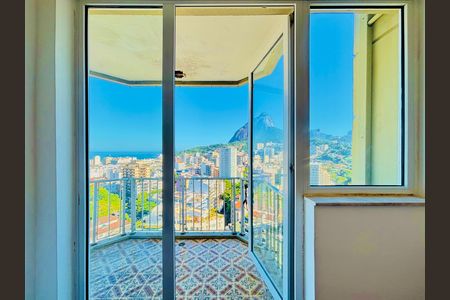 Apartamento para alugar com 92m², 2 quartos e 1 vagaVaranda do Quarto 2