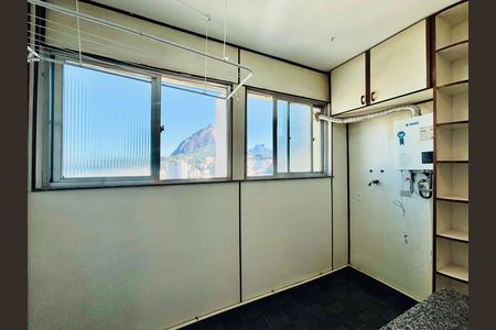 Apartamento para alugar com 92m², 2 quartos e 1 vagaÁrea de serviço
