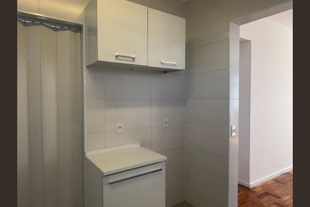 Apartamento à venda com 73m², 2 quartos e sem vagaCozinha