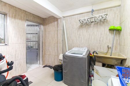 Casa de condomínio à venda com 170m², 2 quartos e 1 vagaÁrea de Serviço