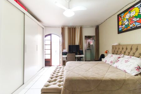 Casa de condomínio à venda com 170m², 2 quartos e 1 vagaSuíte