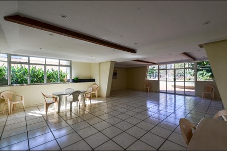 Apartamento para alugar com 55m², 1 quarto e 1 vagaÁrea comum - Salão de festas