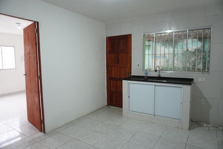 Sala/cozinha de casa para alugar com 1 quarto, 60m² em Vila Verde, São Paulo