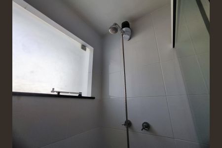 Casa de condomínio à venda com 180m², 4 quartos e 2 vagasBanheiro da Suíte 2