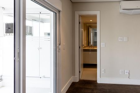 Apartamento à venda com 173m², 3 quartos e 4 vagasQuarto 1 - Banheiro da Suite Master