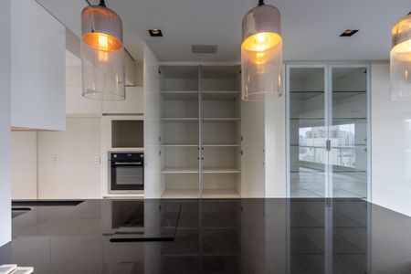 Apartamento à venda com 173m², 3 quartos e 4 vagasCozinha