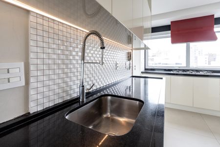 Apartamento à venda com 173m², 3 quartos e 4 vagasCozinha