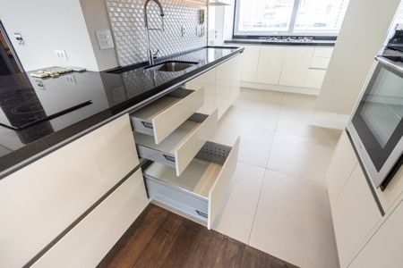 Apartamento à venda com 173m², 3 quartos e 4 vagasCozinha