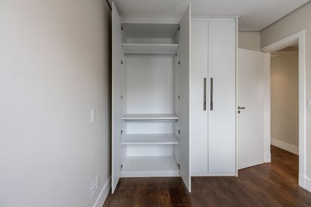 Apartamento à venda com 173m², 3 quartos e 4 vagasQuarto 3 - Suíte