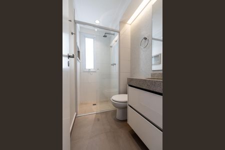 Apartamento à venda com 173m², 3 quartos e 4 vagasQuarto 2 - Banheiro da Suite