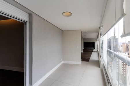 Apartamento à venda com 173m², 3 quartos e 4 vagasVaranda da Suite