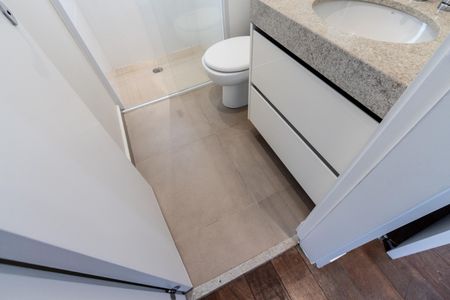 Apartamento à venda com 173m², 3 quartos e 4 vagasQuarto 2 - Banheiro da Suite