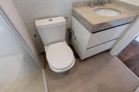 Apartamento à venda com 173m², 3 quartos e 4 vagasQuarto 2 - Banheiro da Suite