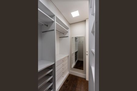 Apartamento à venda com 173m², 3 quartos e 4 vagasQuarto 1 - Closet da Suite Master