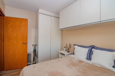 Apartamento à venda com 96m², 3 quartos e 2 vagasQuarto 2