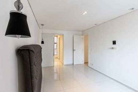 Apartamento para alugar com 90m², 2 quartos e 1 vagaSuíte