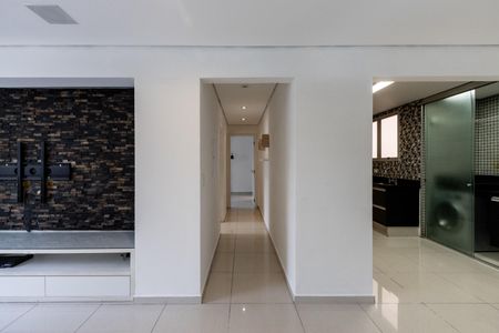 Apartamento para alugar com 90m², 2 quartos e 1 vagaCorredor
