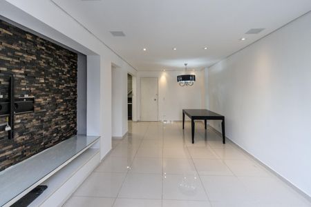 Apartamento para alugar com 90m², 2 quartos e 1 vagaSala