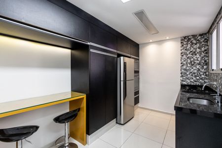 Apartamento para alugar com 90m², 2 quartos e 1 vagaCozinha e Área de Serviço