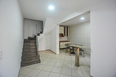 Casa à venda com 328m², 3 quartos e 6 vagasCopa