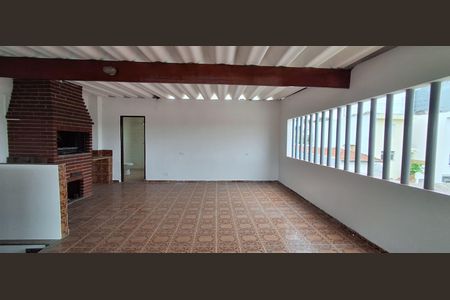 Casa à venda com 328m², 3 quartos e 6 vagas Casa à venda com 328m², 3 quartos e 6 vagasSalão