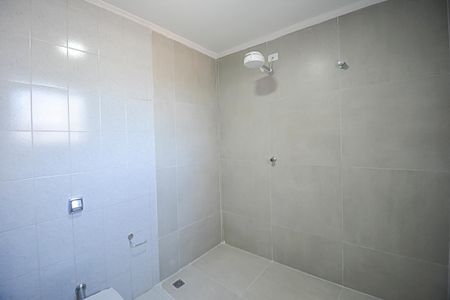 Casa à venda com 328m², 3 quartos e 6 vagasBanheiro da Suíte