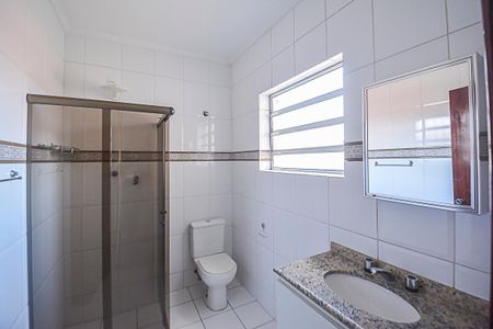 Casa à venda com 328m², 3 quartos e 6 vagasBanheiro