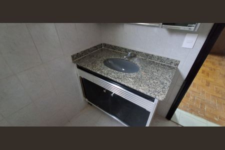 Casa à venda com 328m², 3 quartos e 6 vagas Casa à venda com 328m², 3 quartos e 6 vagasBanheiro Suíte