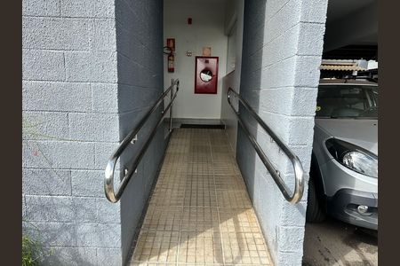 Apartamento para alugar com 3 quartos, 82m² em Vila São João, Goiânia