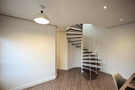 Apartamento para alugar com 90m², 1 quarto e 2 vagasSala