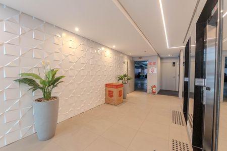 Studio à venda com 25m², 1 quarto e sem vaga Studio à venda com 25m², 1 quarto e sem vagaHall de entrada