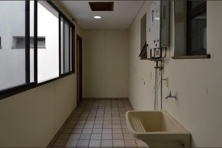 Apartamento para alugar com 82m², 2 quartos e 1 vagaÁrea de Serviço