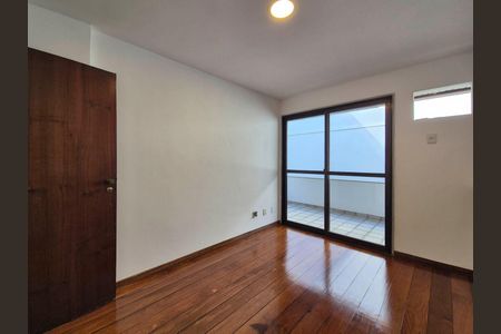 Apartamento para alugar com 82m², 2 quartos e 1 vagaQuarto