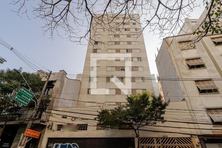 Apartamento à venda com 55m², 2 quartos e 1 vaga Apartamento à venda com 55m², 2 quartos e 1 vagaFachada