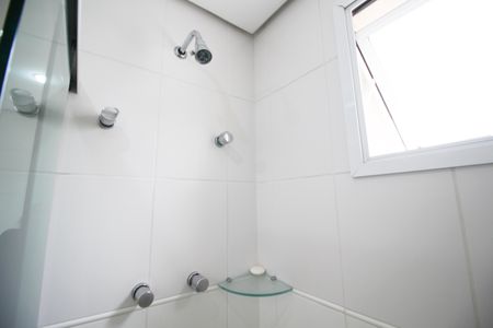 Apartamento à venda com 137m², 3 quartos e 3 vagas Apartamento à venda com 137m², 3 quartos e 3 vagasBanheiro da Suíte 1