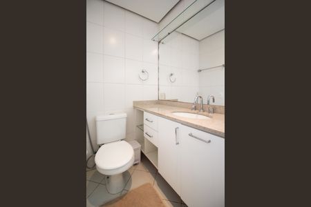 Apartamento à venda com 137m², 3 quartos e 3 vagas Apartamento à venda com 137m², 3 quartos e 3 vagasBanheiro da Suíte 3